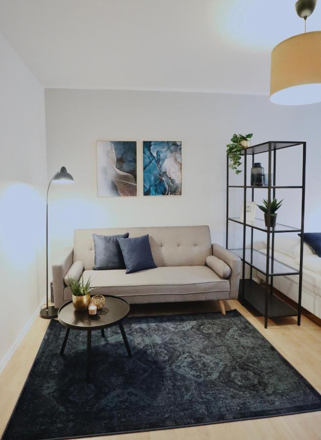 Sapphire Apartment: Free Parking + Netflix + Bathtub Essen Exteriör bild