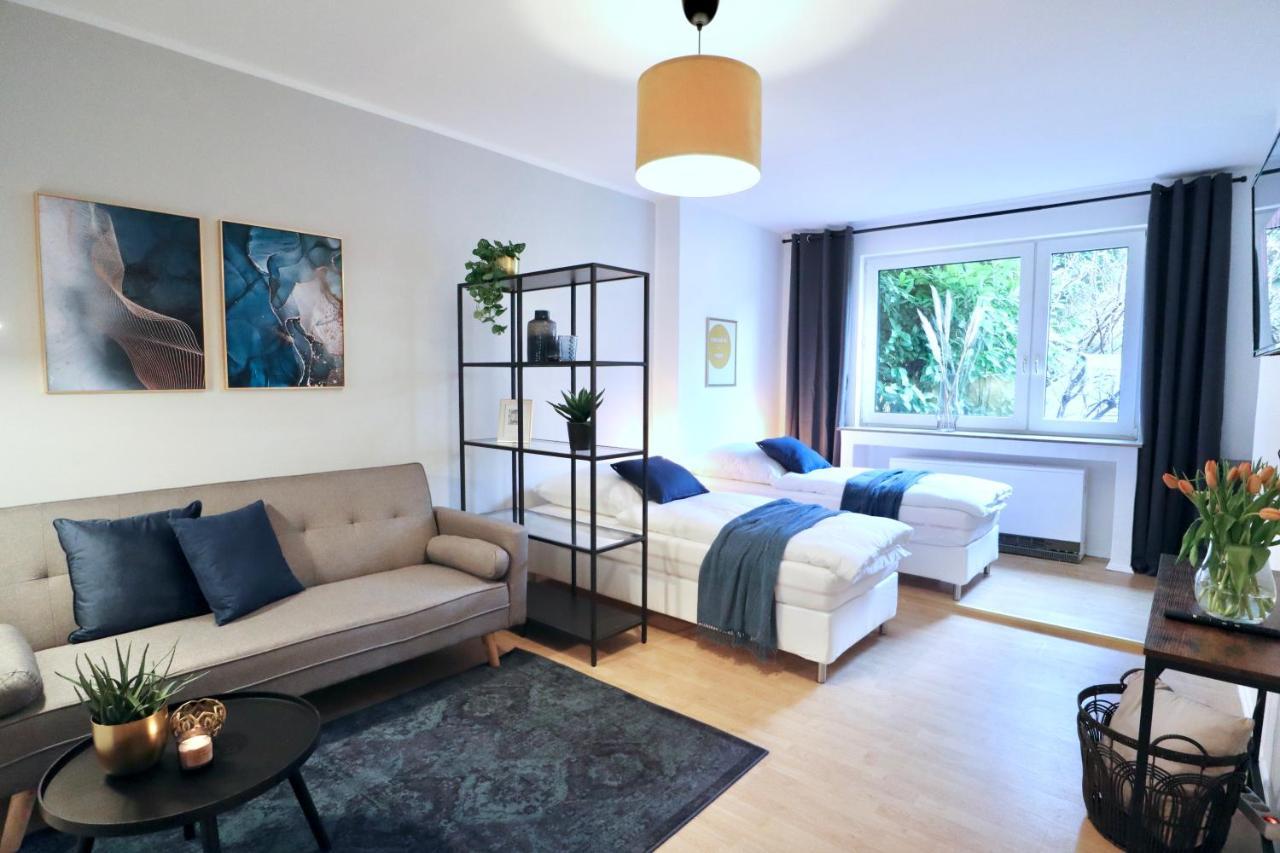 Sapphire Apartment: Free Parking + Netflix + Bathtub Essen Exteriör bild