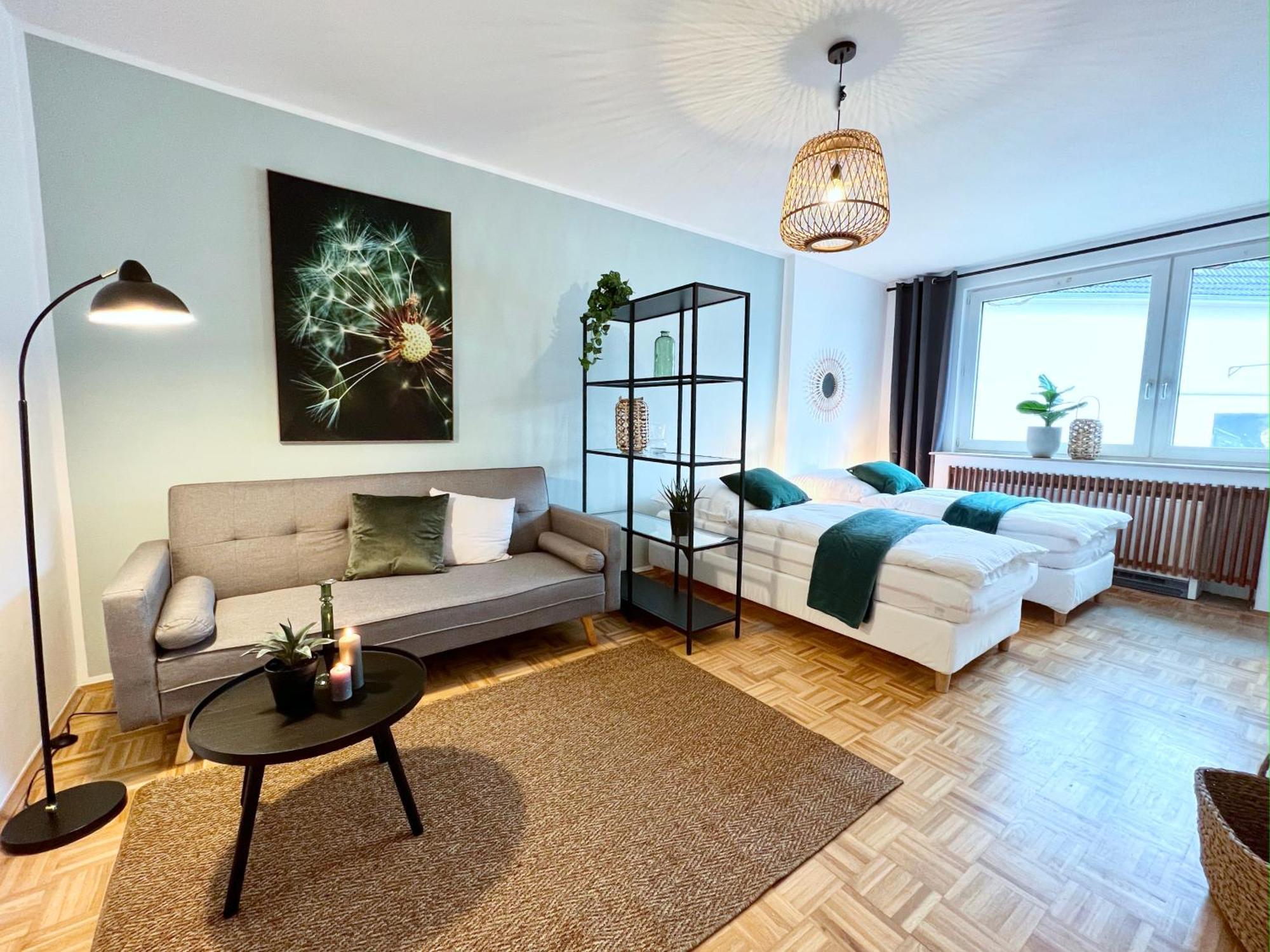 Sapphire Apartment: Free Parking + Netflix + Bathtub Essen Exteriör bild